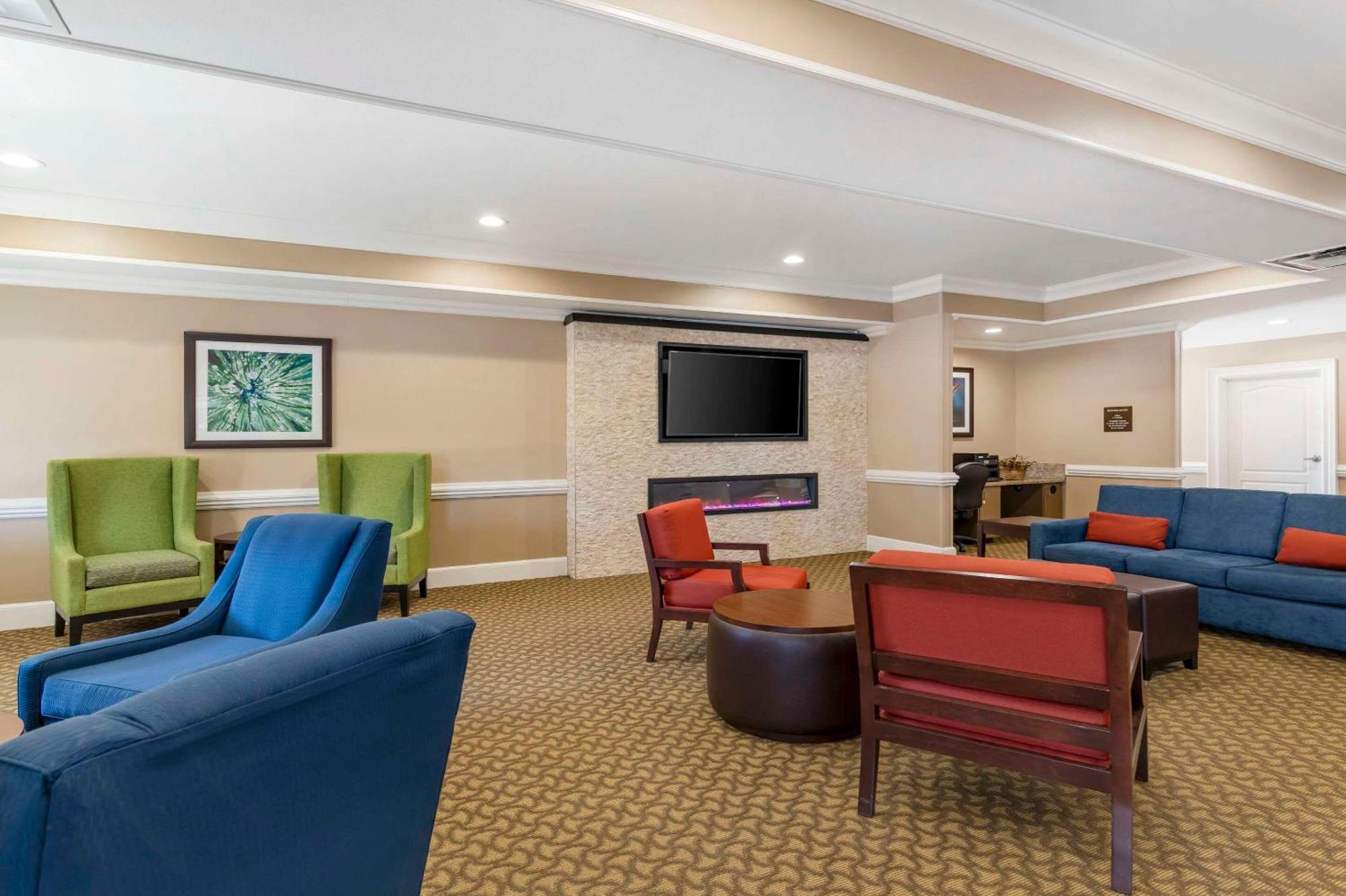 Comfort Inn & Suites Tifton Dış mekan fotoğraf